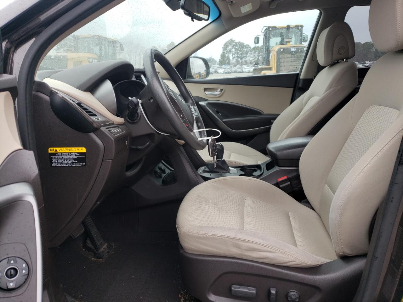 2017 Hyundai Santa Fe - Image 7