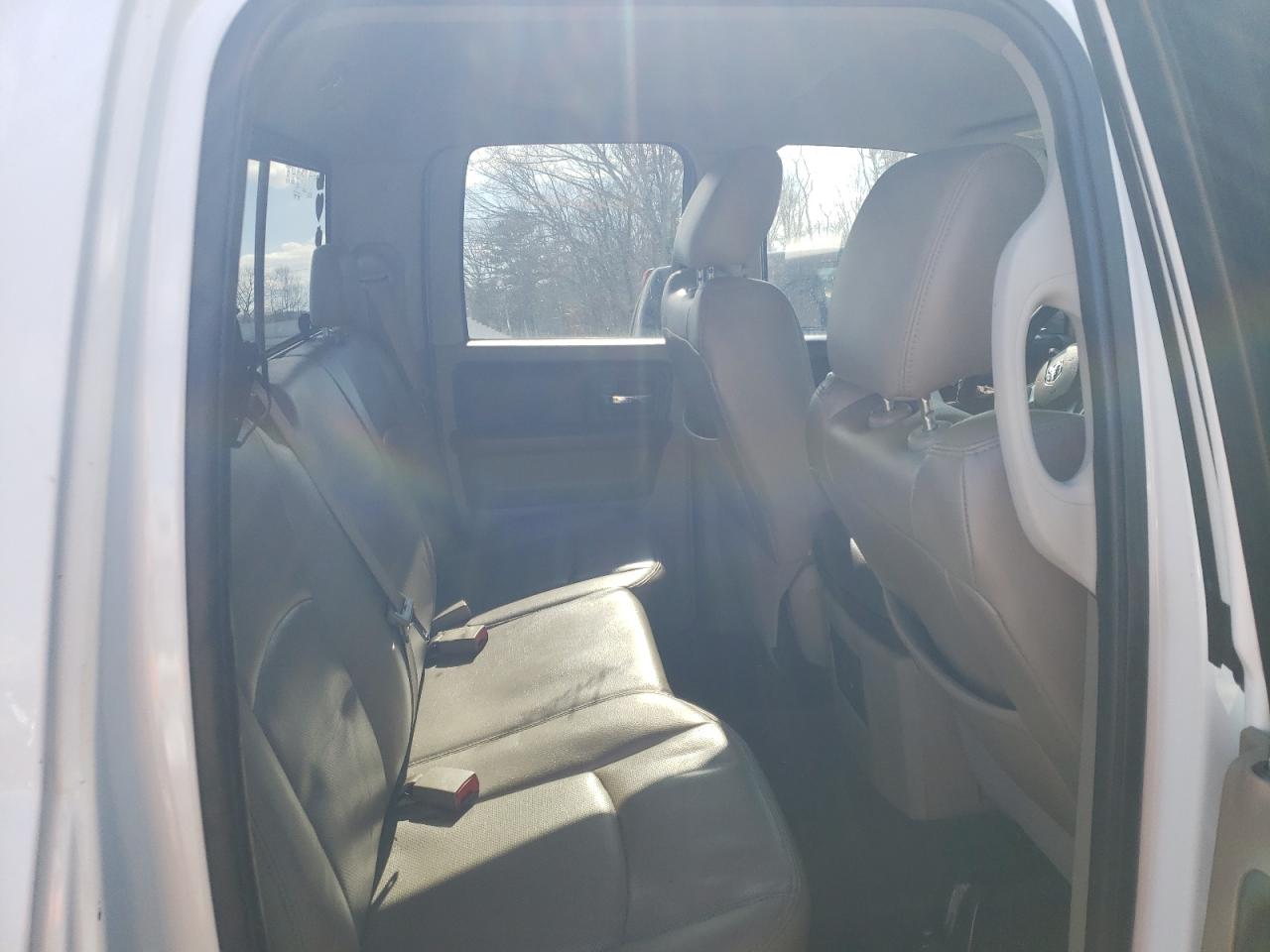 2010 Dodge RAM - Image 10