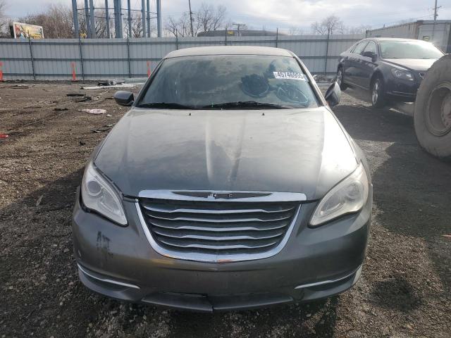  CHRYSLER 200 2013 Srebrny