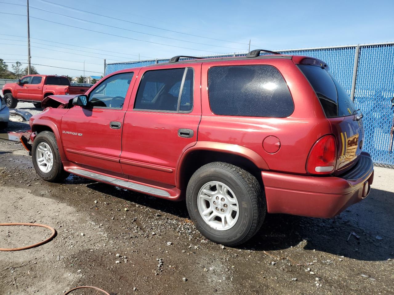2001 Dodge Durango - Image 2
