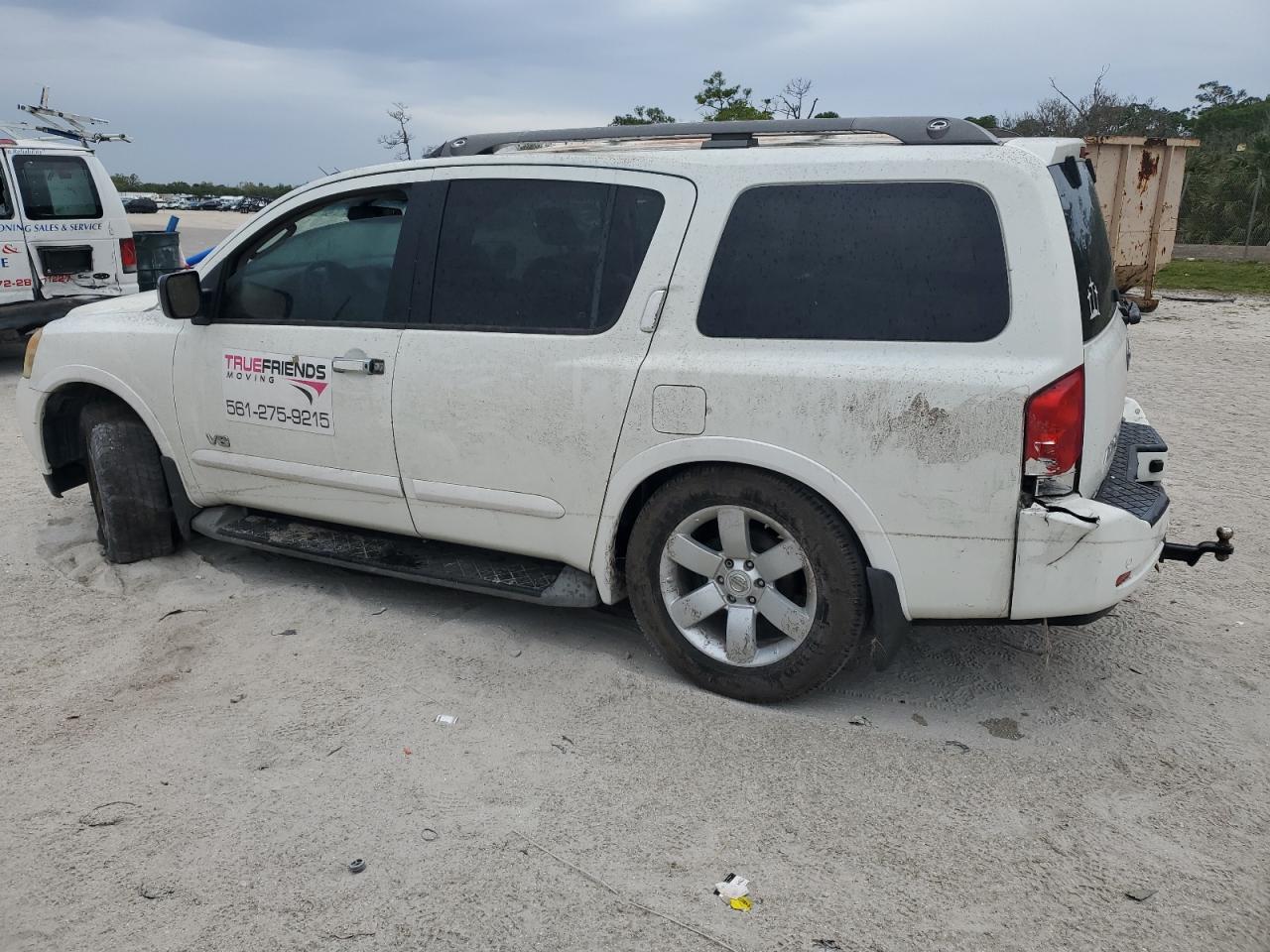 2009 Nissan Armada - Image 2