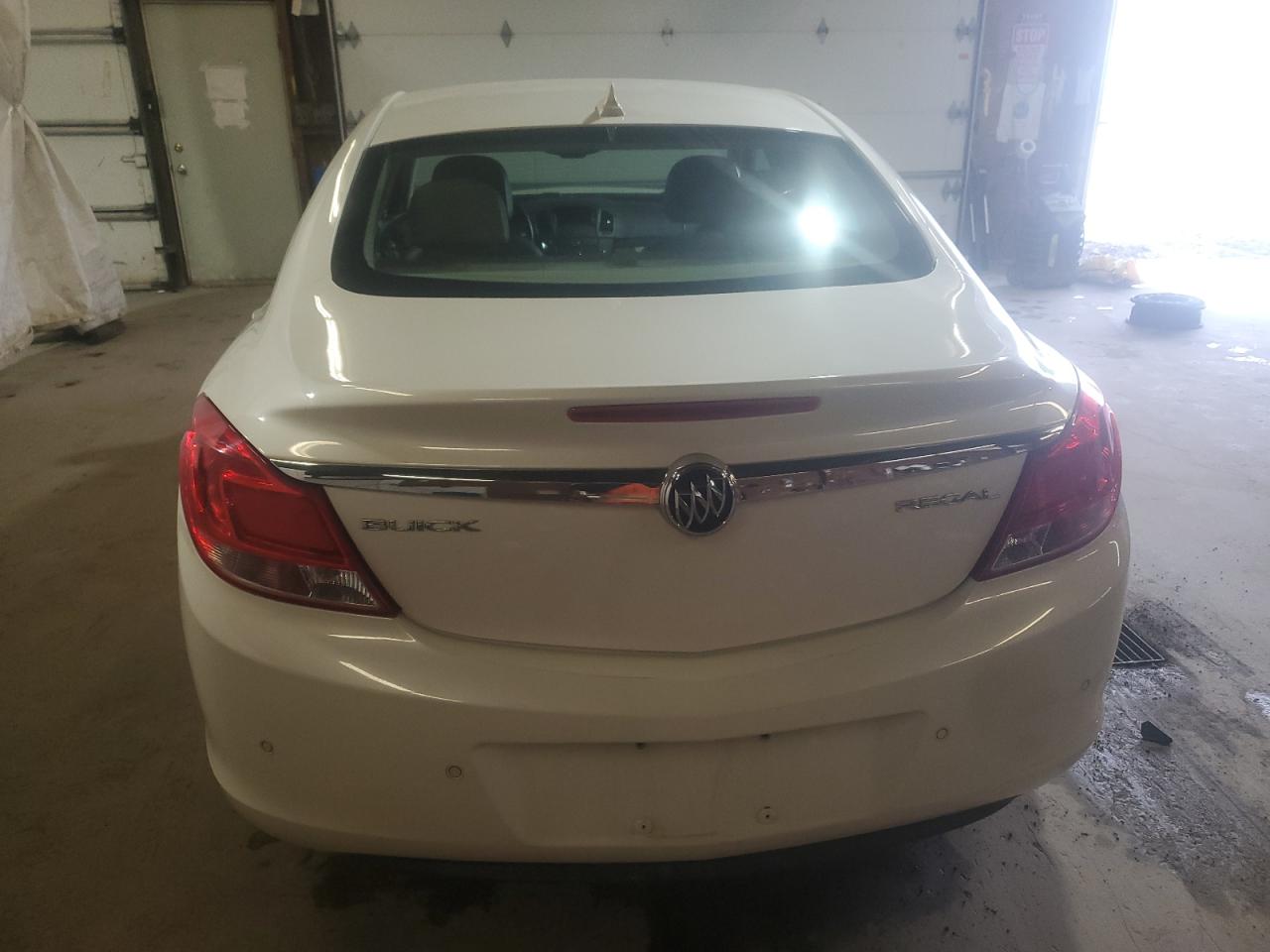 2012 Buick Regal - Image 6