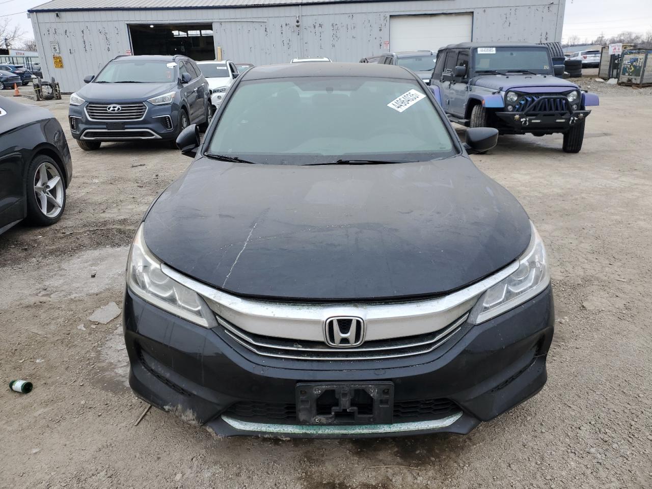 2017 Honda Accord - Image 5