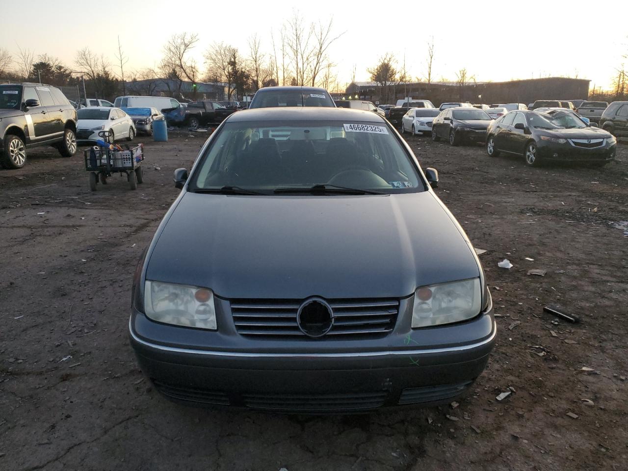 2004 Volkswagen Jetta - Image 5