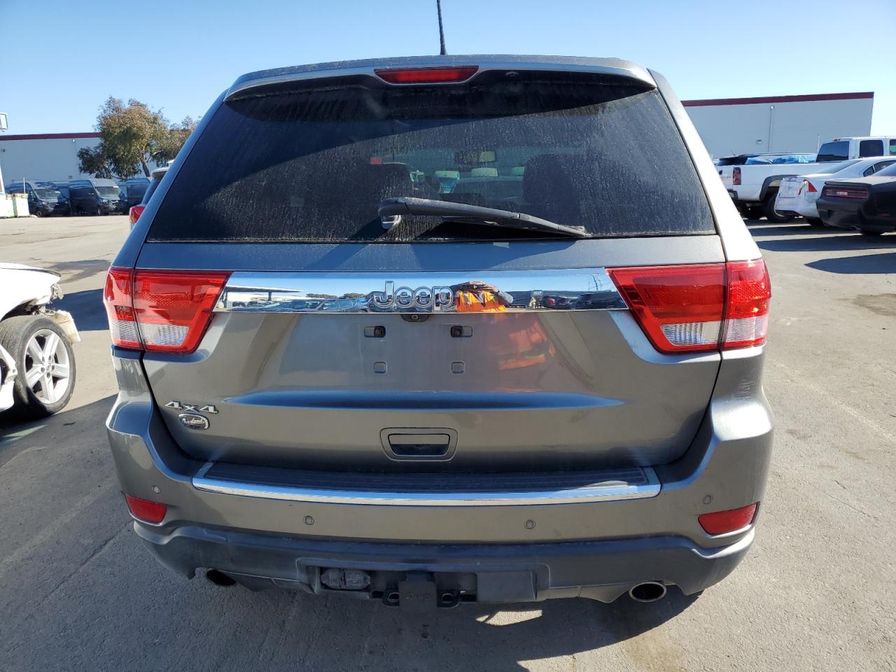 2013 Jeep Grand Cherokee - Image 6