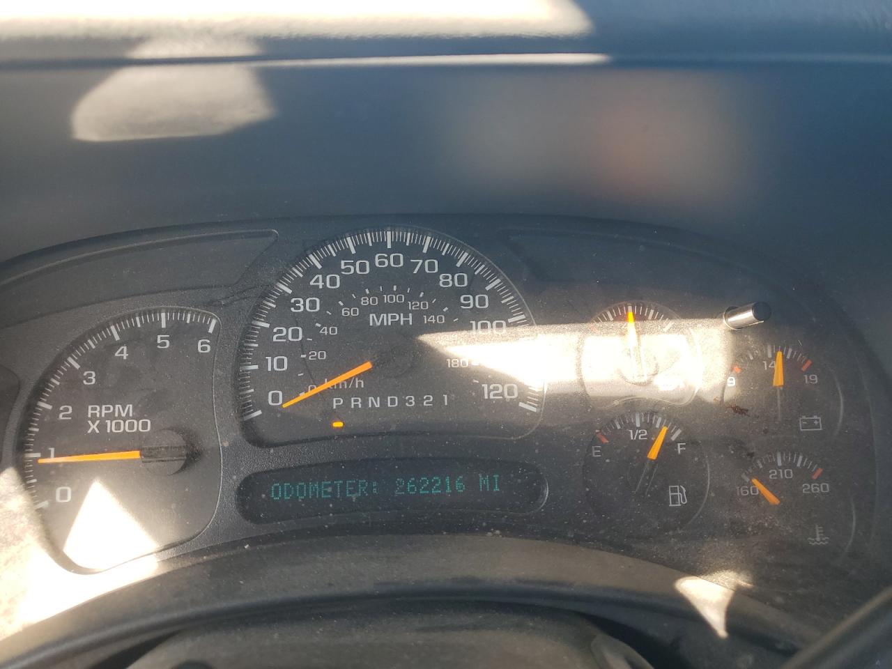 2006 GMC Sierra - Image 9