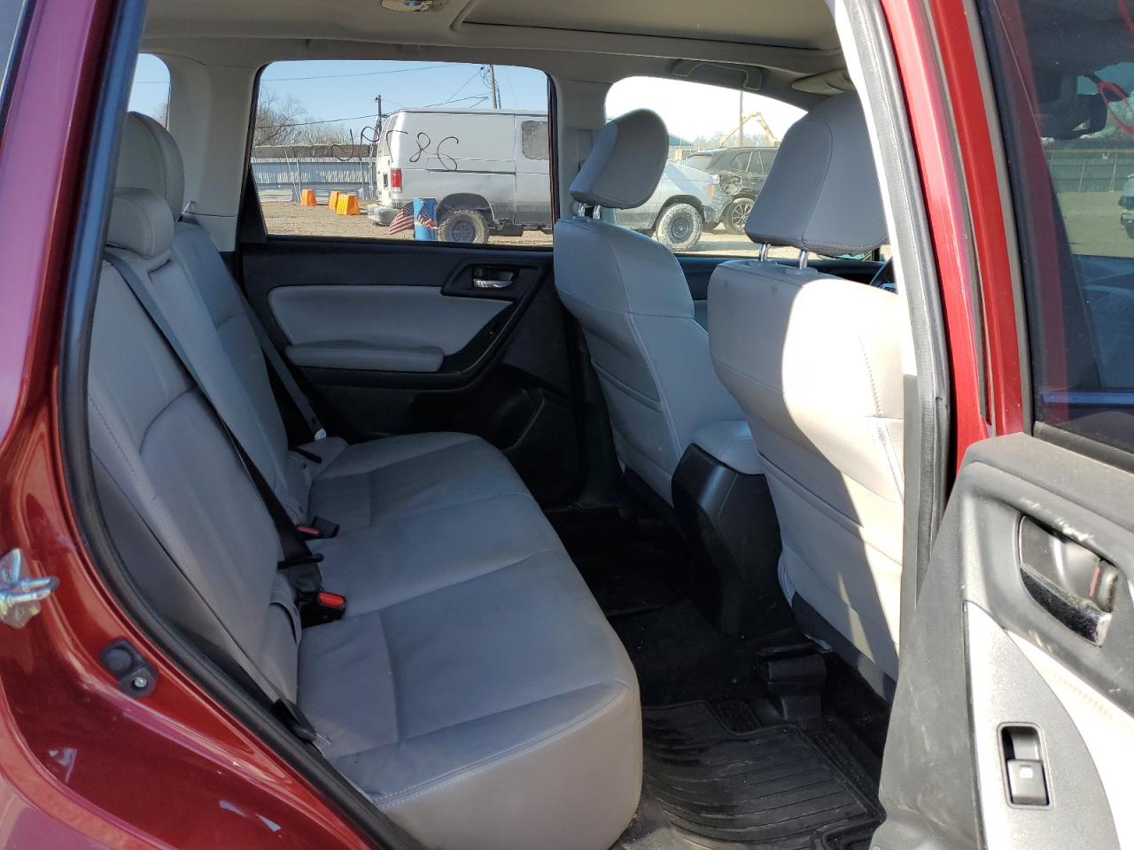 2014 Subaru Forester - Image 11