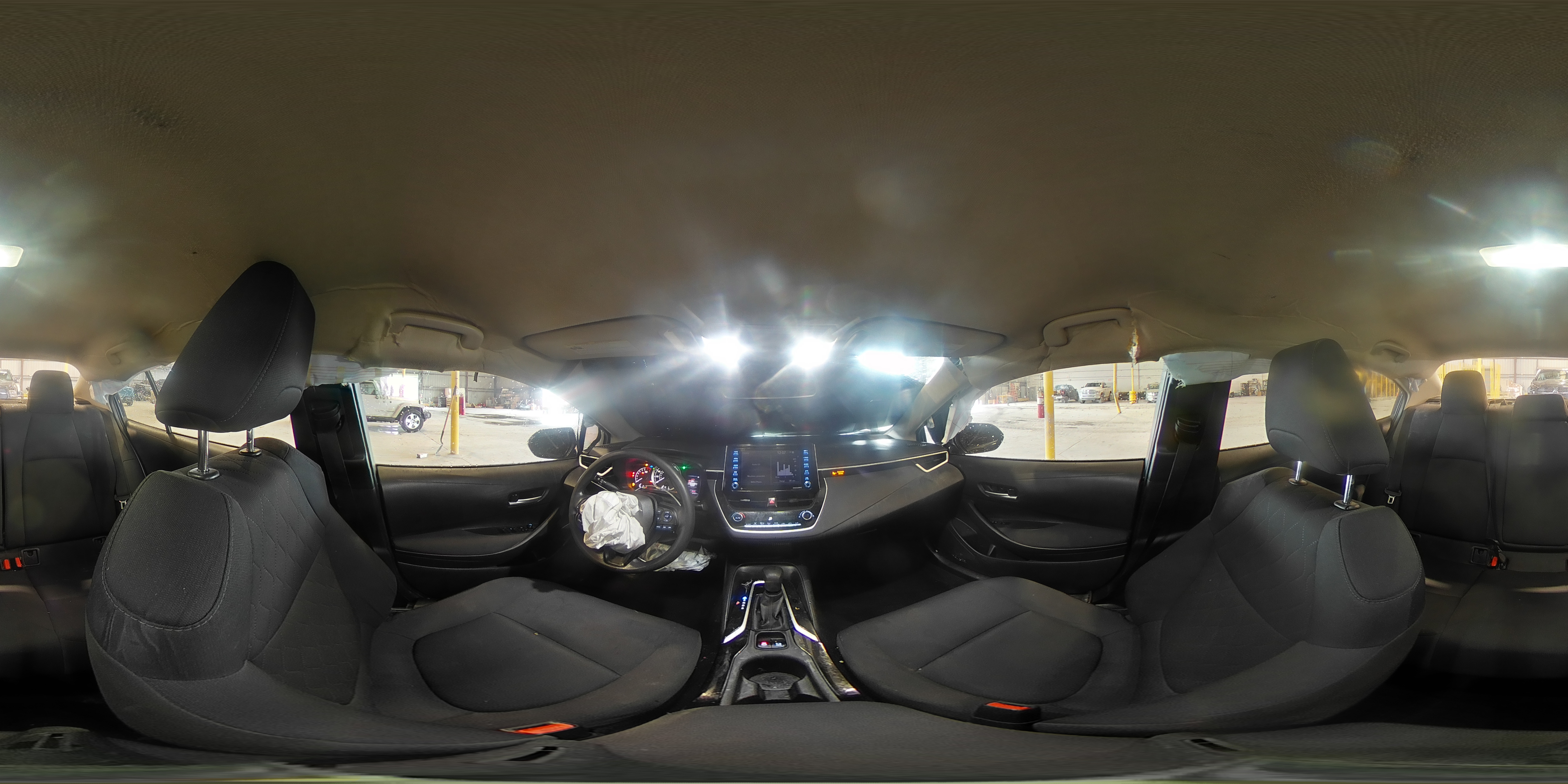 2021 Toyota Corolla - Image 13