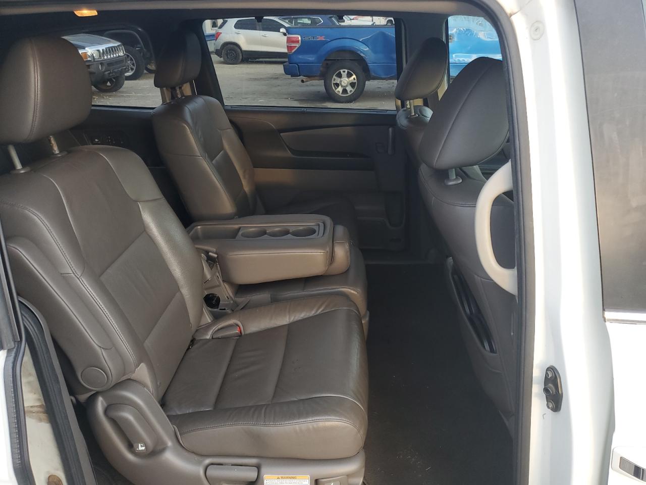 2012 Honda Odyssey - Image 11