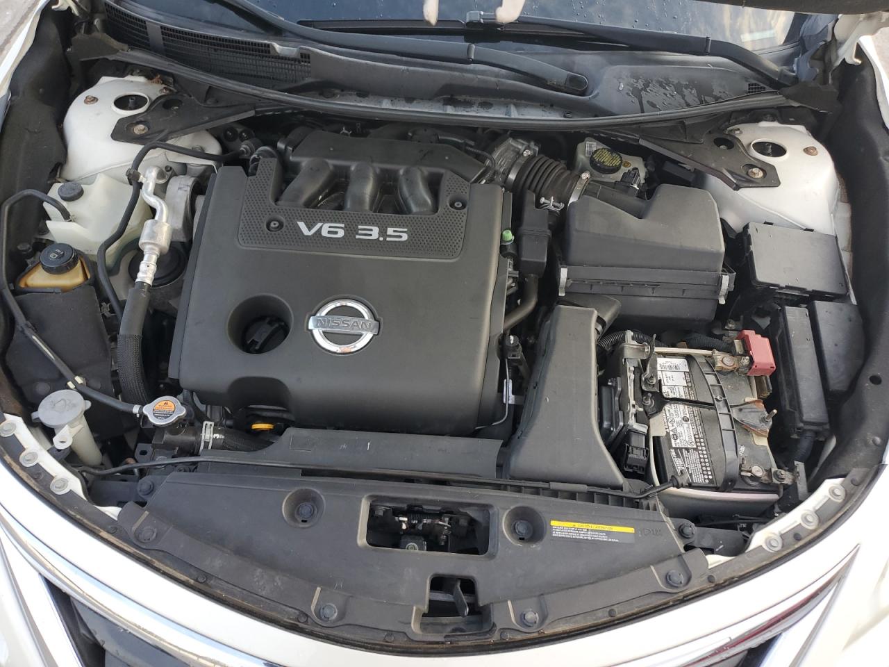 2013 Nissan Altima - Image 11