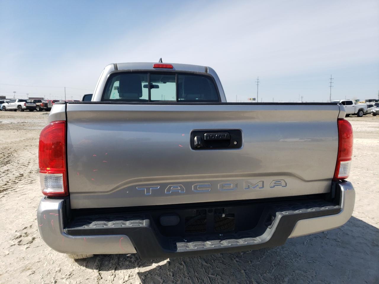 2016 Toyota Tacoma - Image 6
