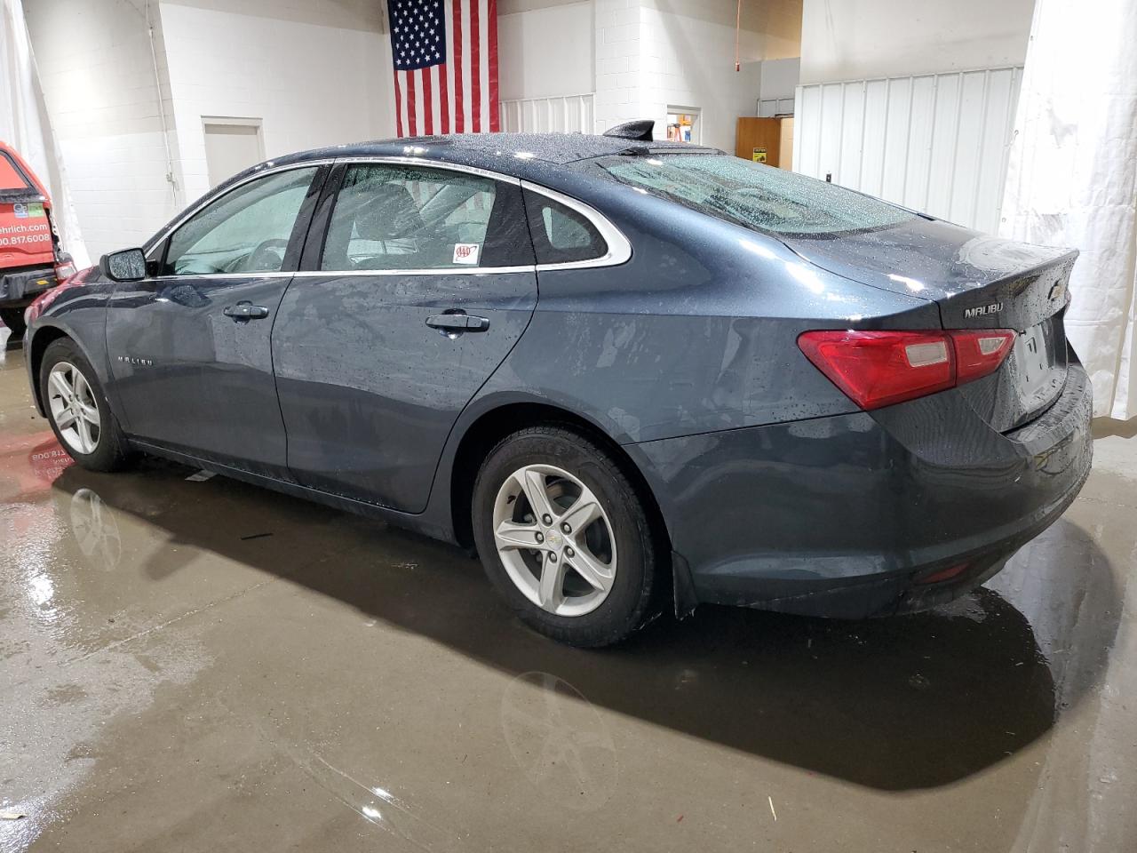 2021 Chevrolet Malibu - Image 2