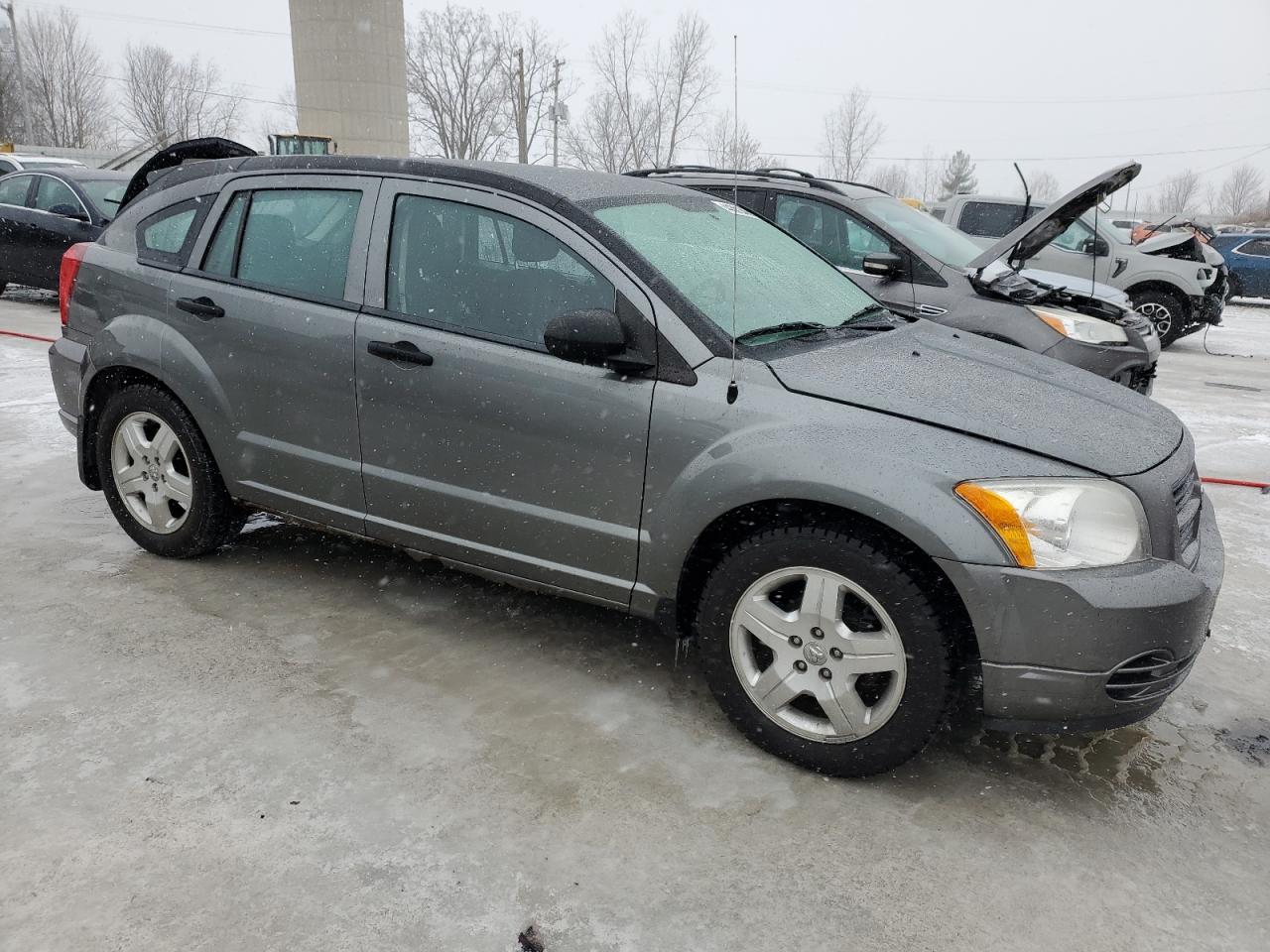 2012 Dodge Caliber - Image 4