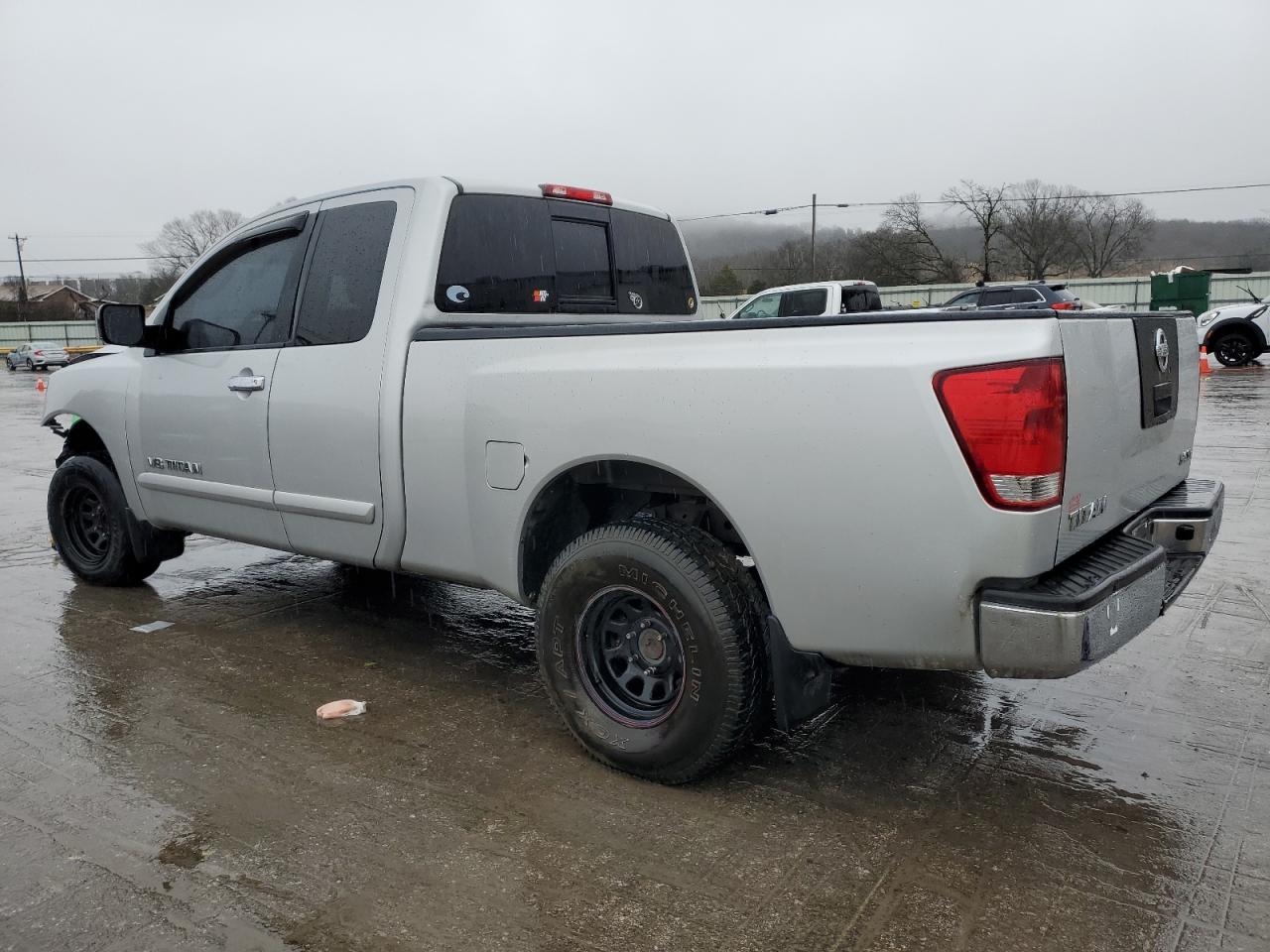 2007 Nissan Titan - Image 2