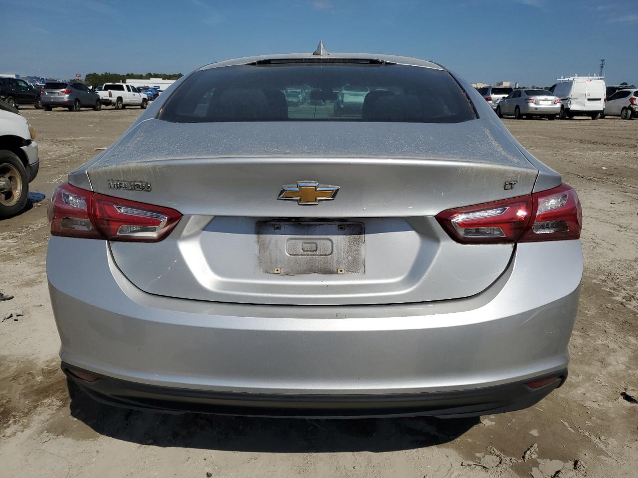 2019 Chevrolet Malibu - Image 6