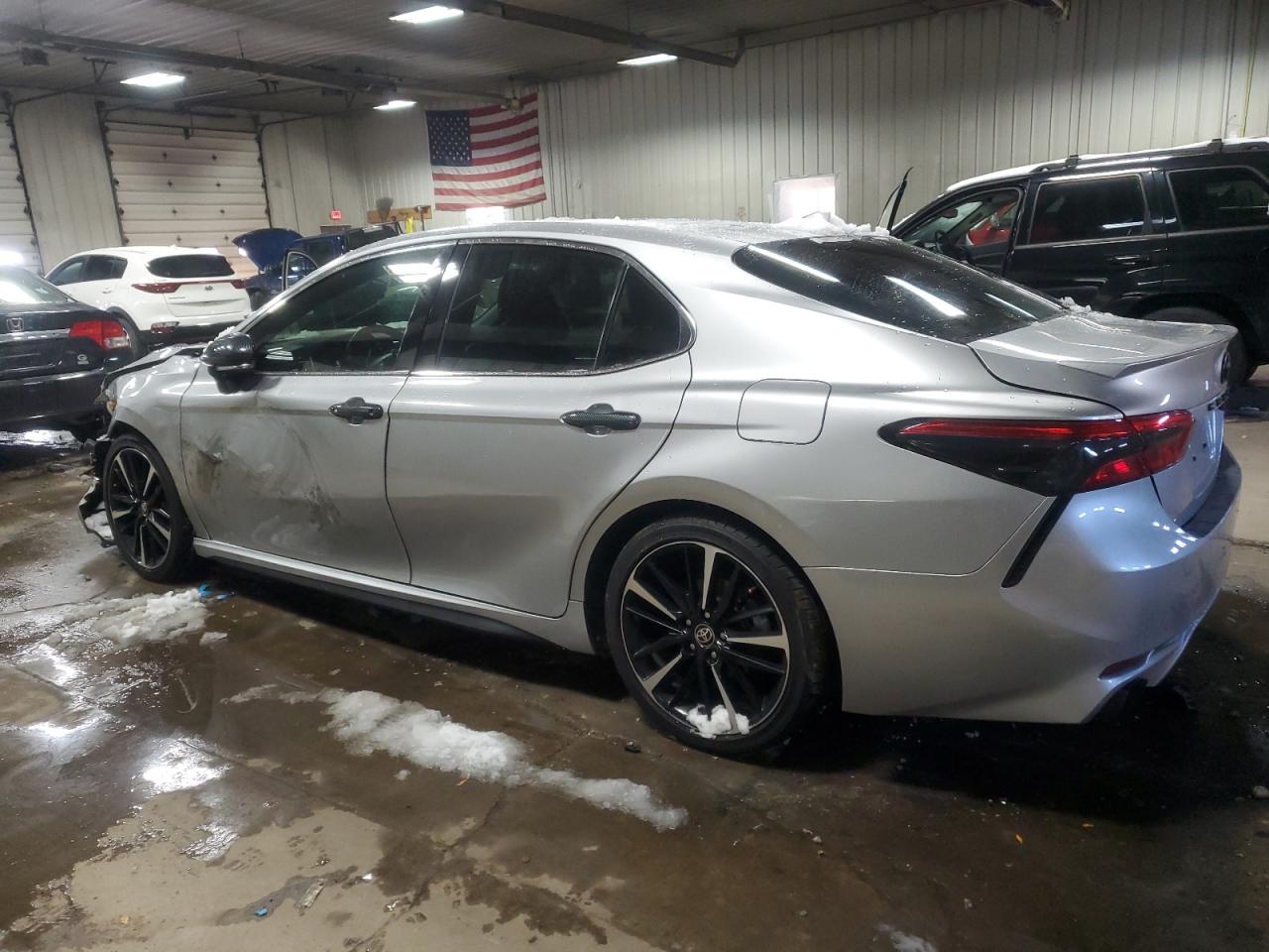 2020 Toyota Camry - Image 2