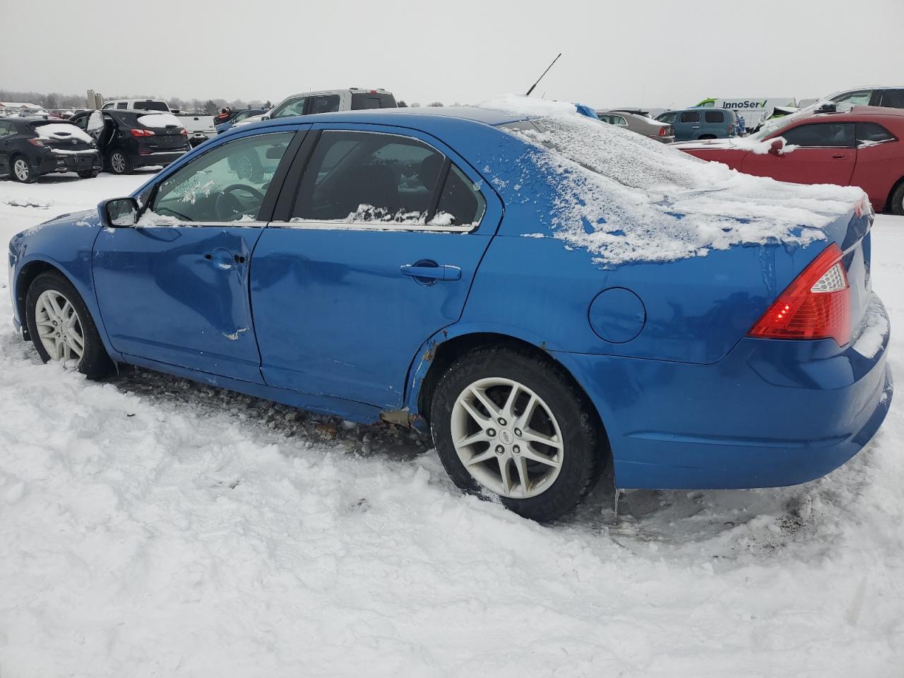 2012 Ford Fusion - Image 2