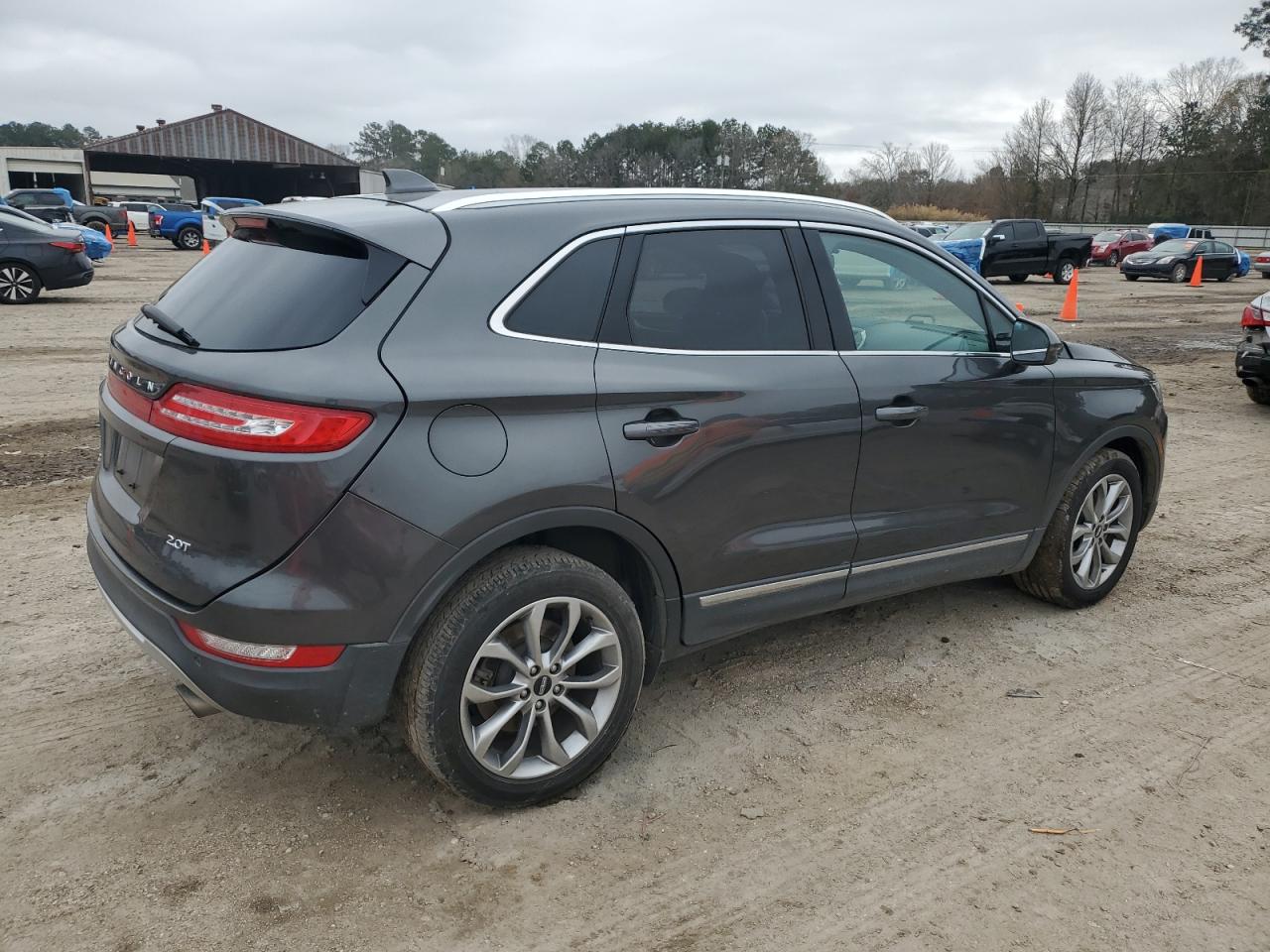 2017 Lincoln MKC - Image 3
