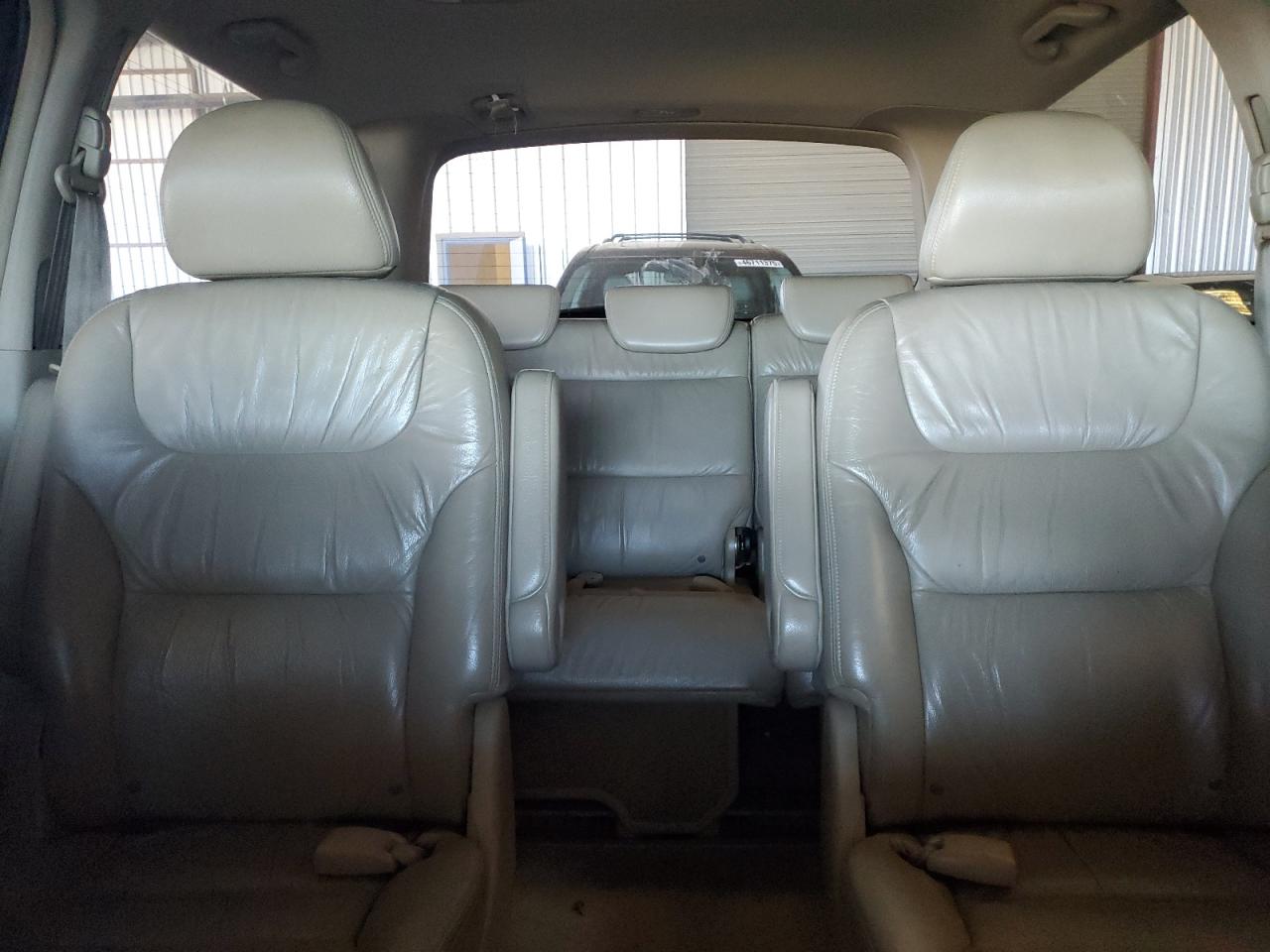 2006 Honda Odyssey - Image 10