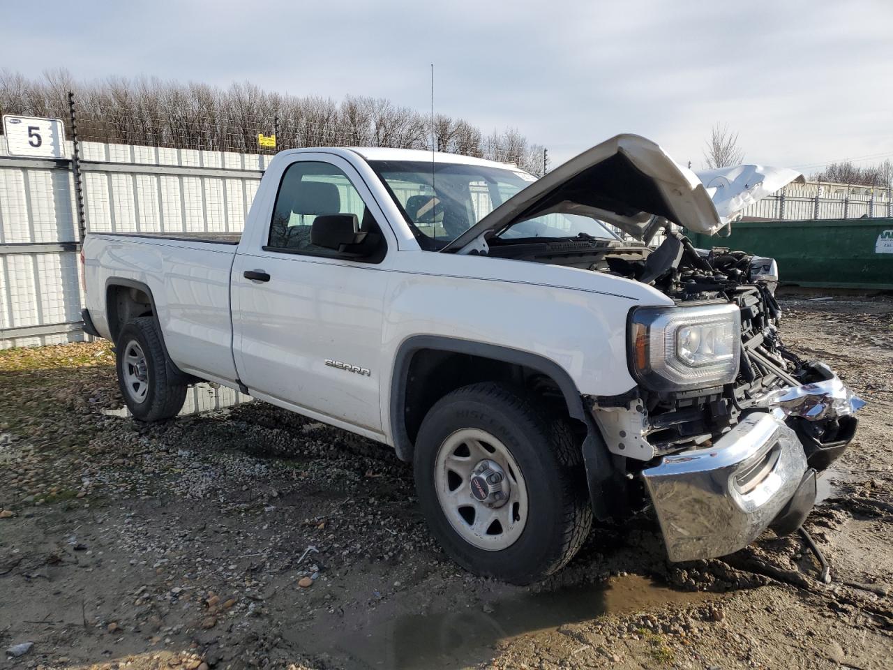 2017 GMC Sierra - Image 4