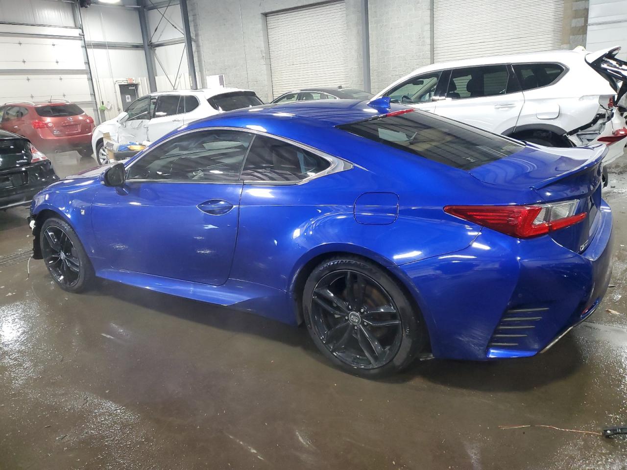 2016 Lexus RC - Image 2