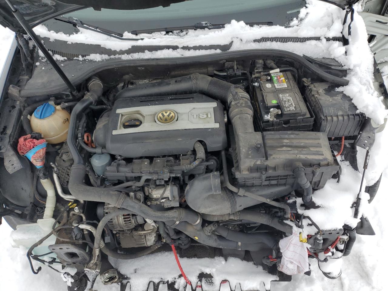 2010 Volkswagen Jetta - Image 11