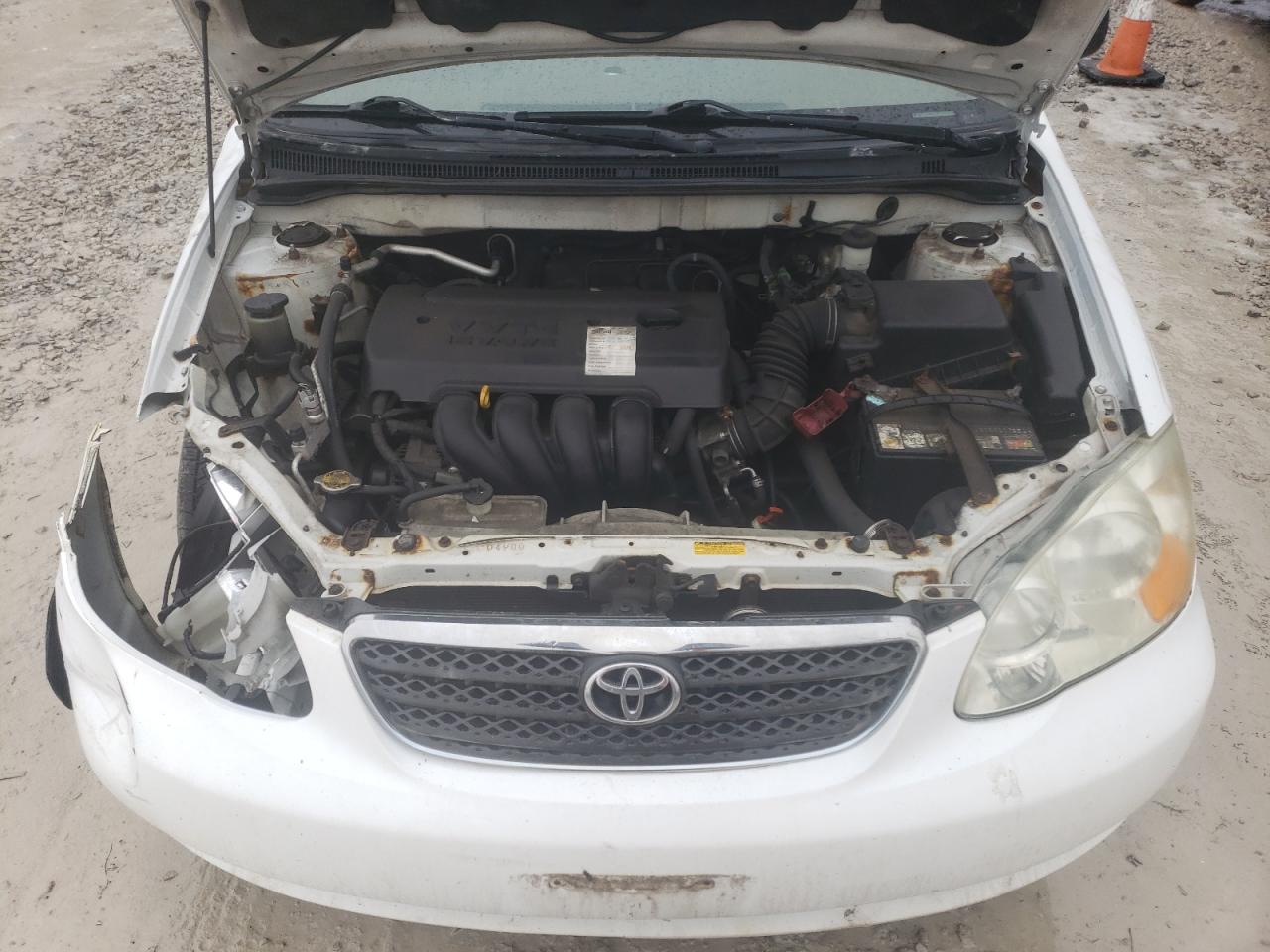 2005 Toyota Corolla - Image 12