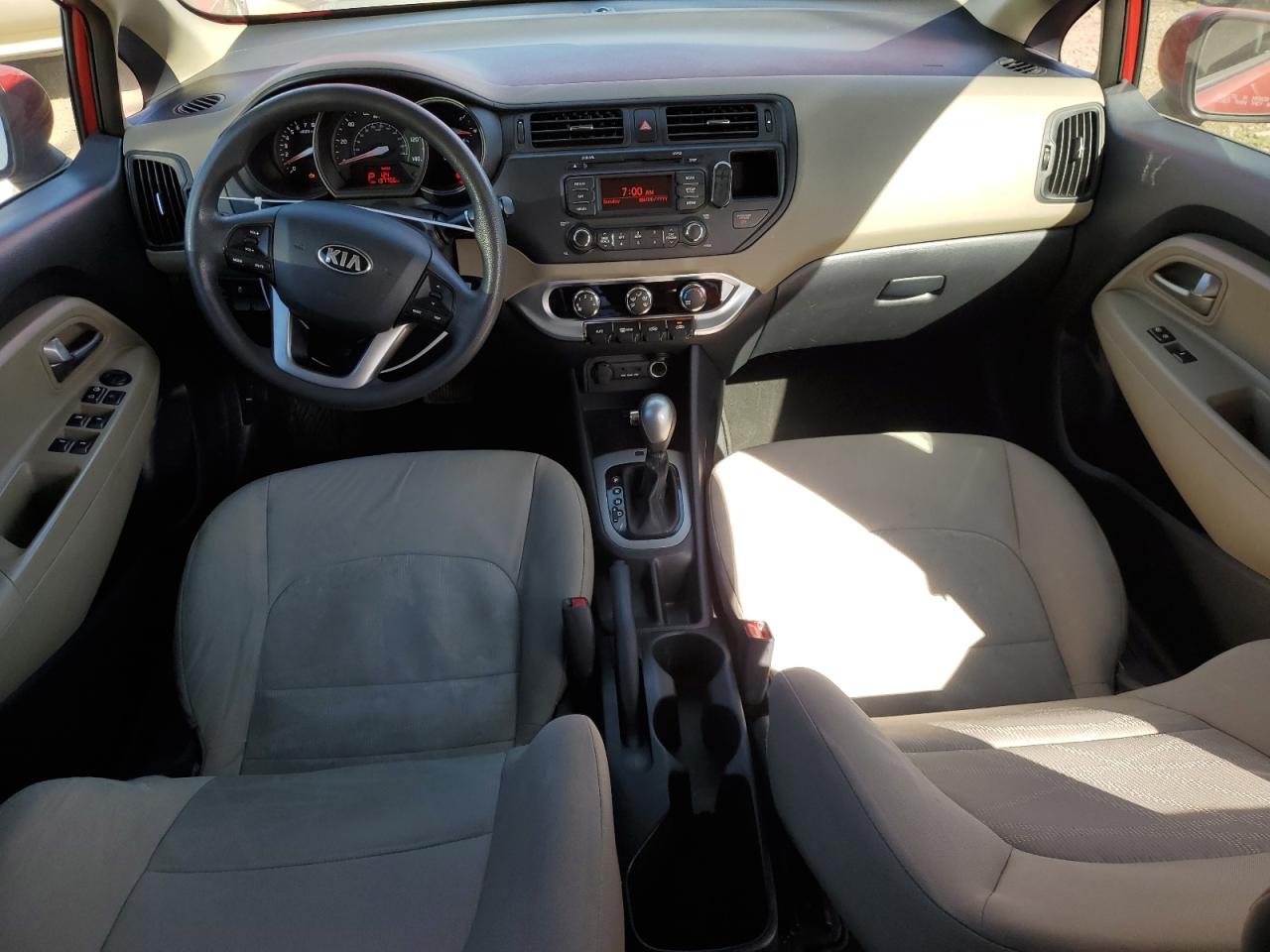 2014 Kia Rio - Image 8