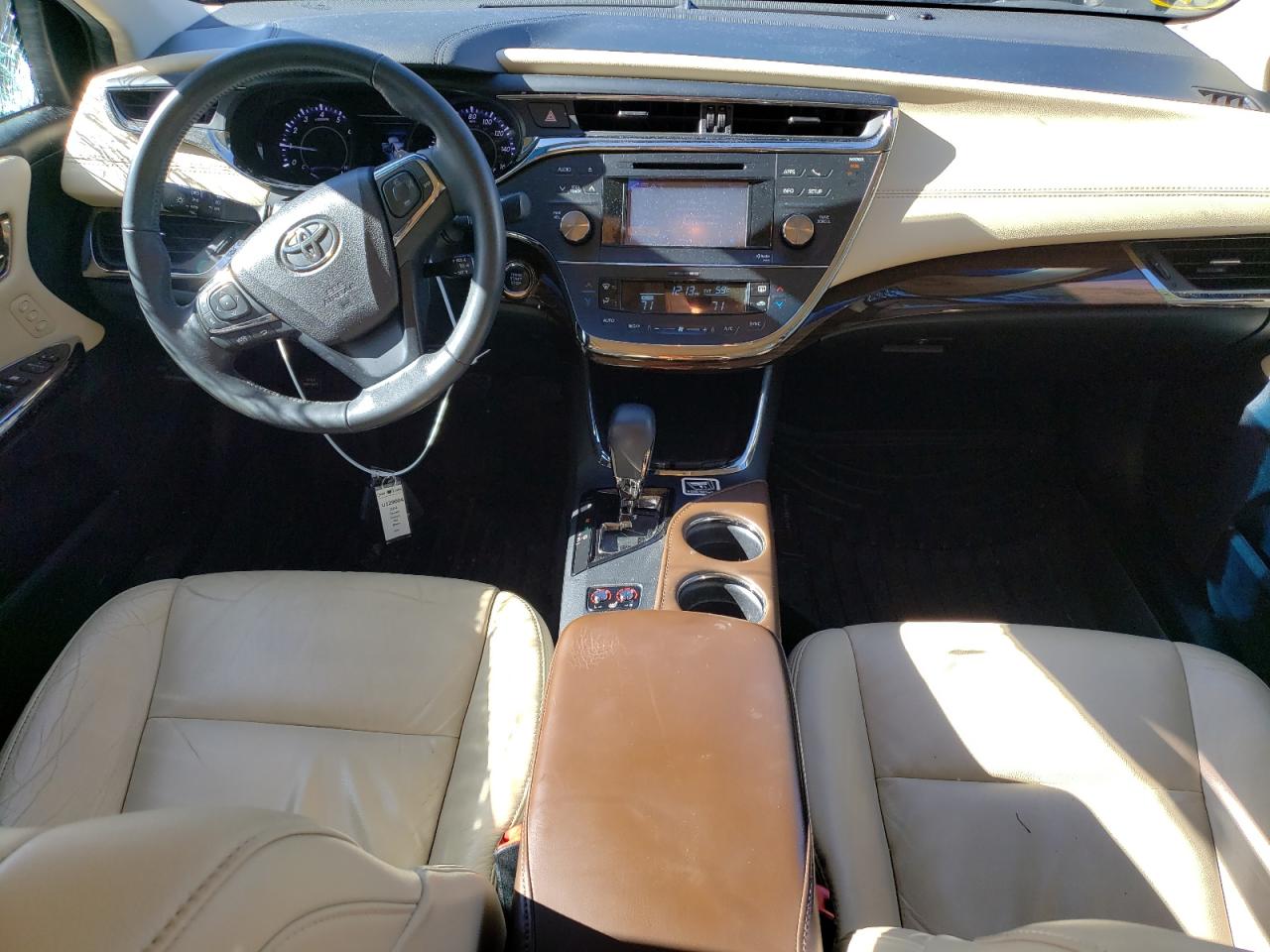 2014 Toyota Avalon - Image 8