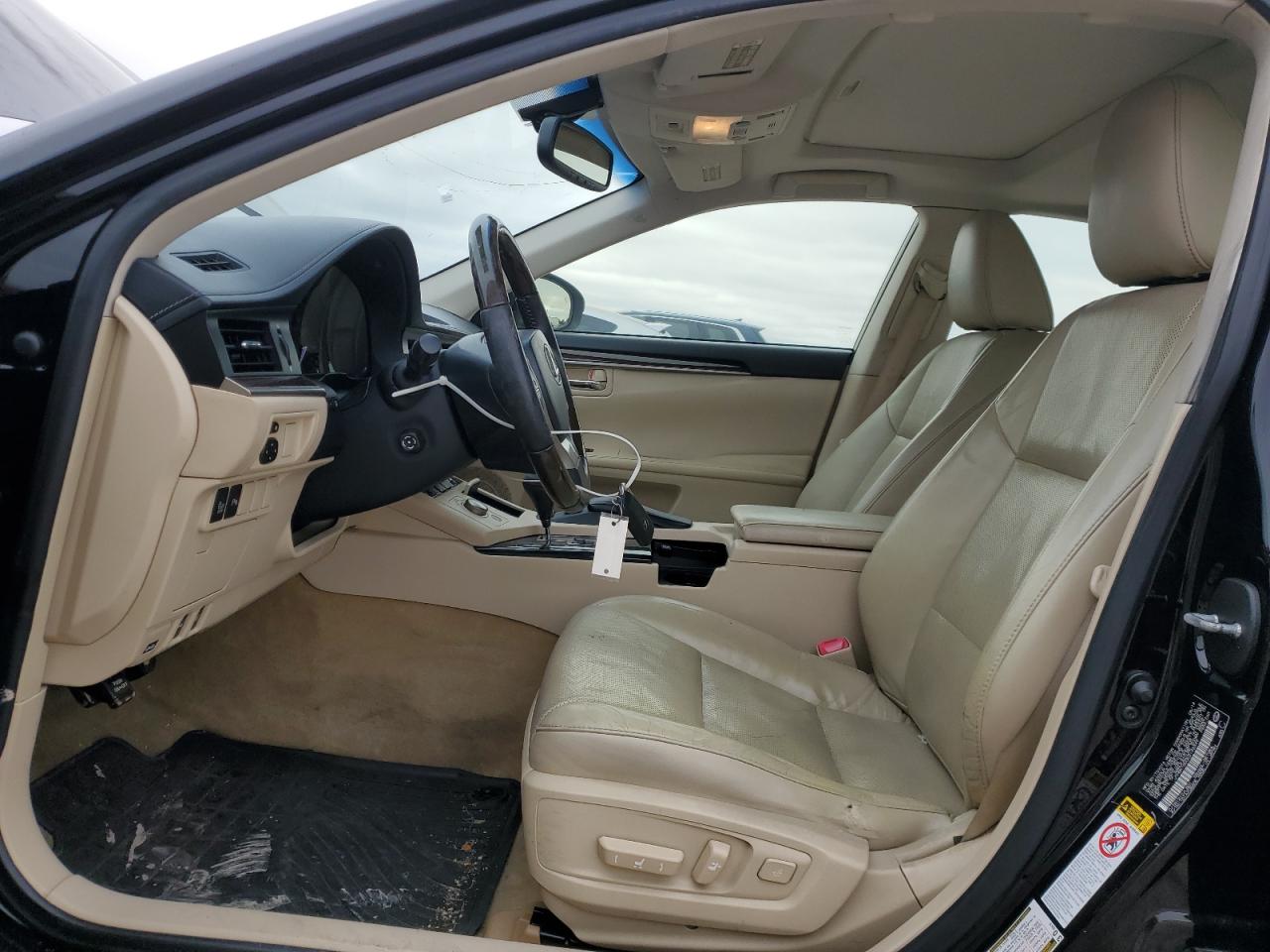 2014 Lexus ES - Image 7