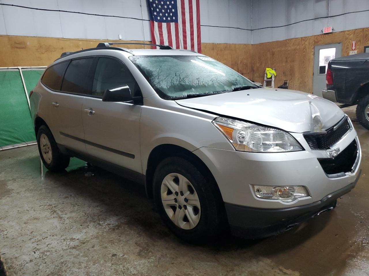 2012 Chevrolet Traverse - Image 4