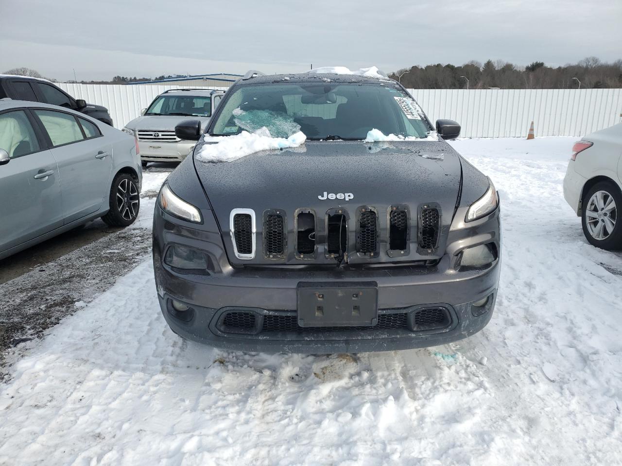 2016 Jeep Grand Cherokee - Image 5