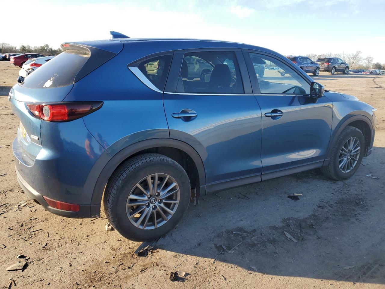 2017 Mazda CX-5 - Image 3