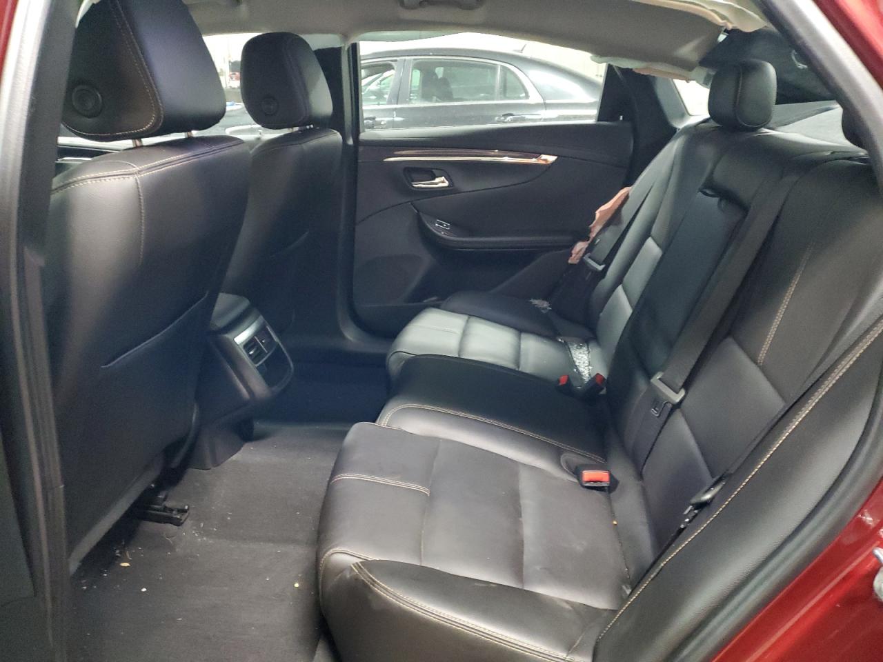 2017 Chevrolet Impala - Image 10