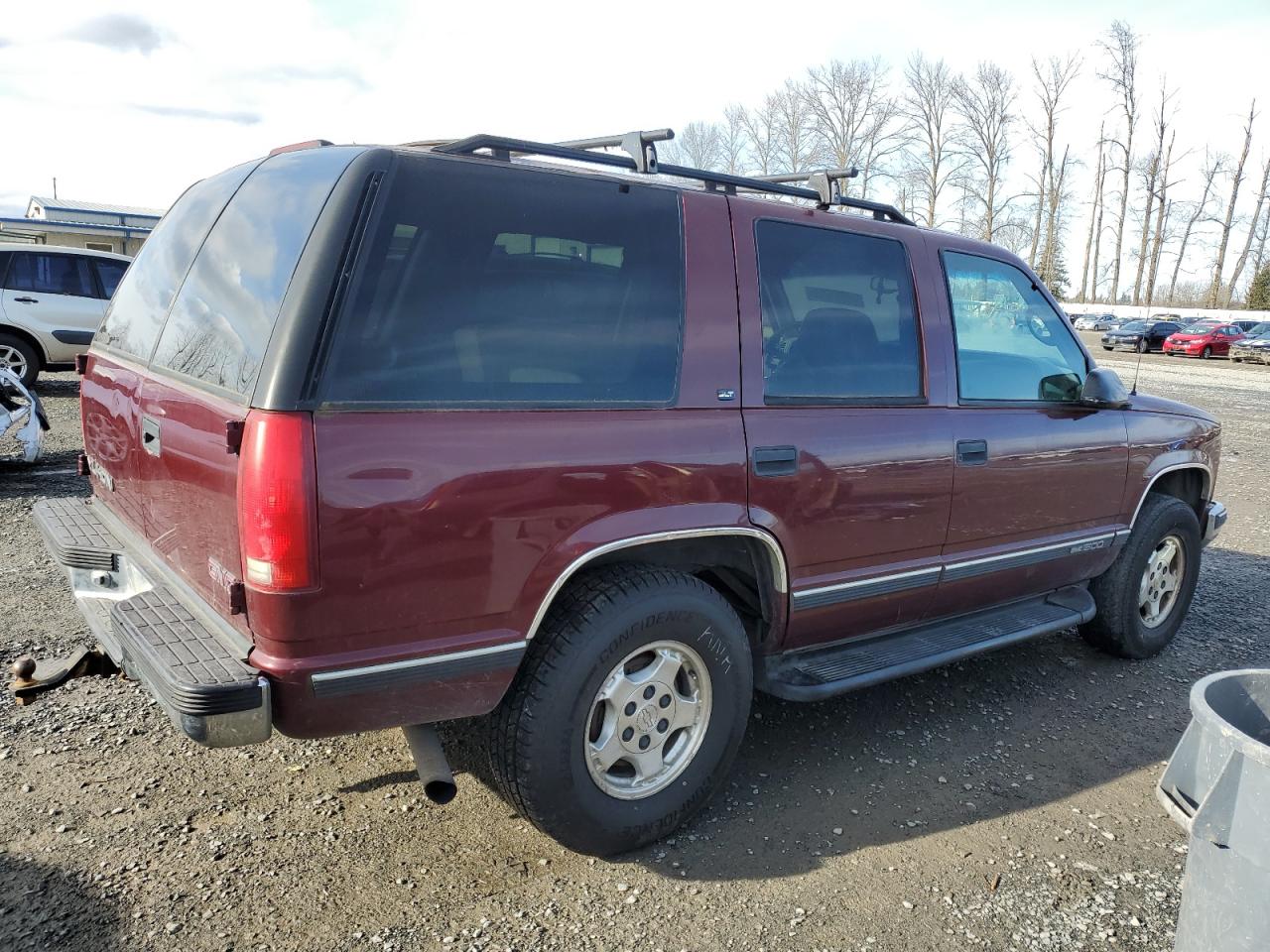 1998 GMC Yukon - Image 3