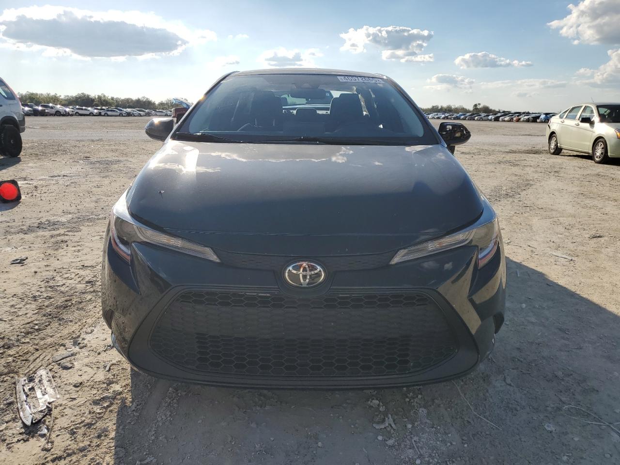 2022 Toyota Corolla - Image 5