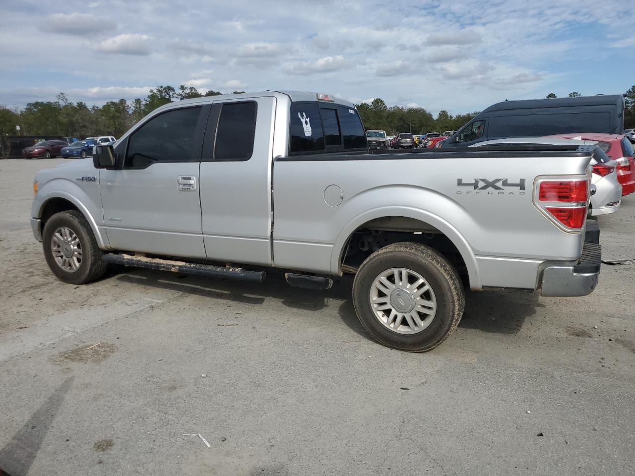 2013 Ford F-150 - Image 2