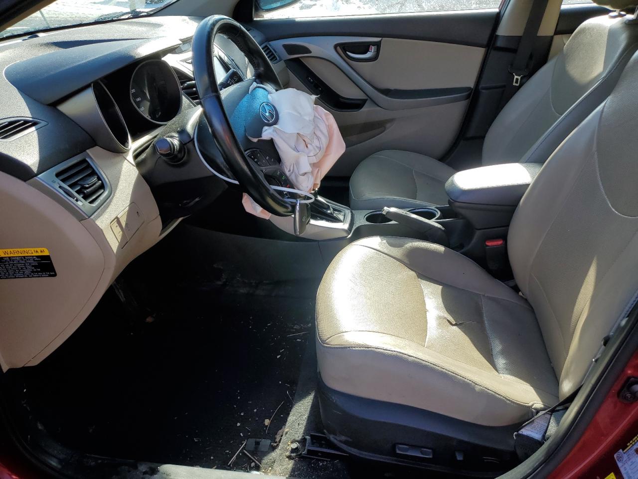 2015 Hyundai Elantra - Image 7
