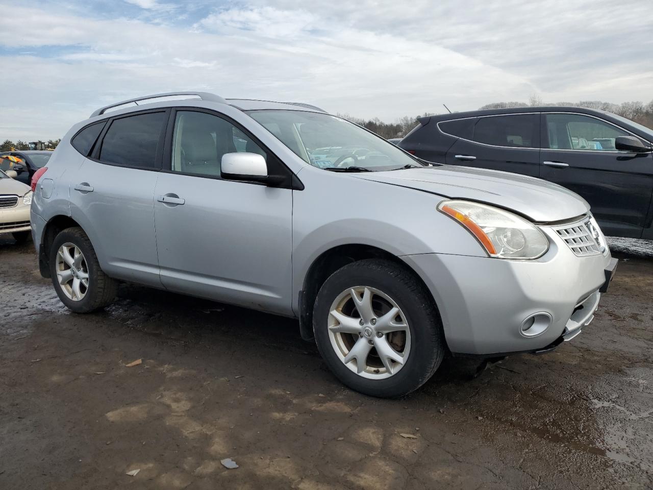 2008 Nissan Rogue - Image 4