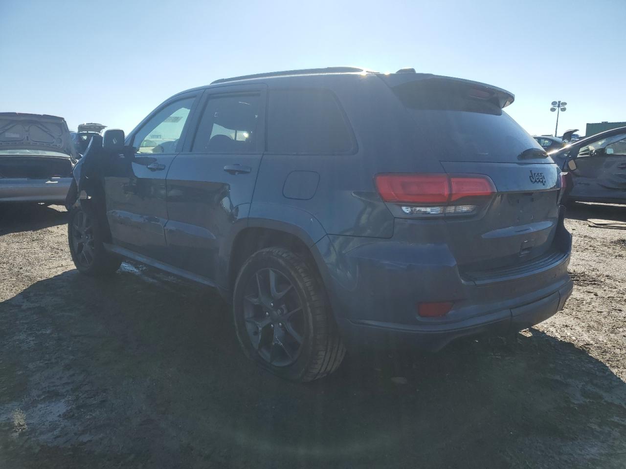 2019 Jeep Grand Cherokee - Image 2