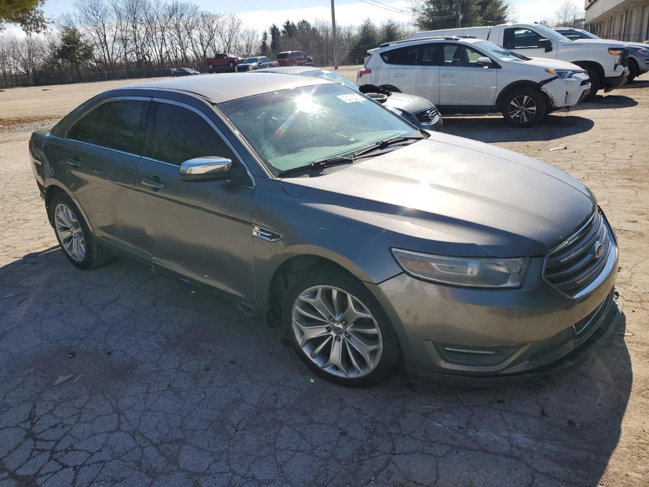 2014 Ford Taurus - Image 4