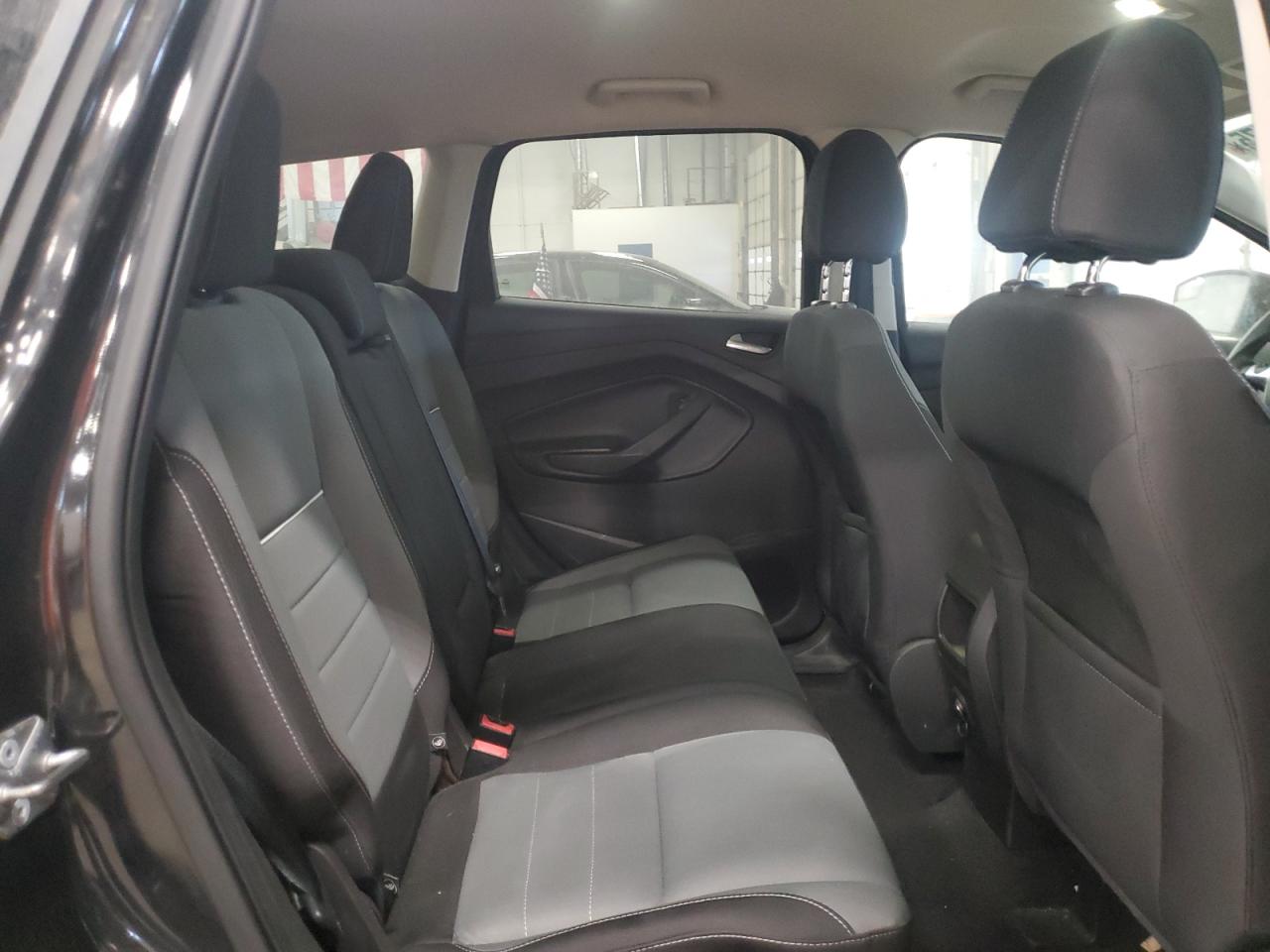 2014 Ford Escape - Image 11