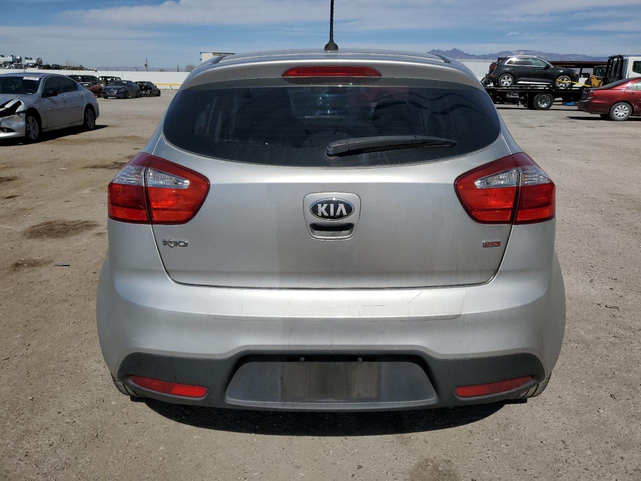 2013 Kia Rio - Image 6