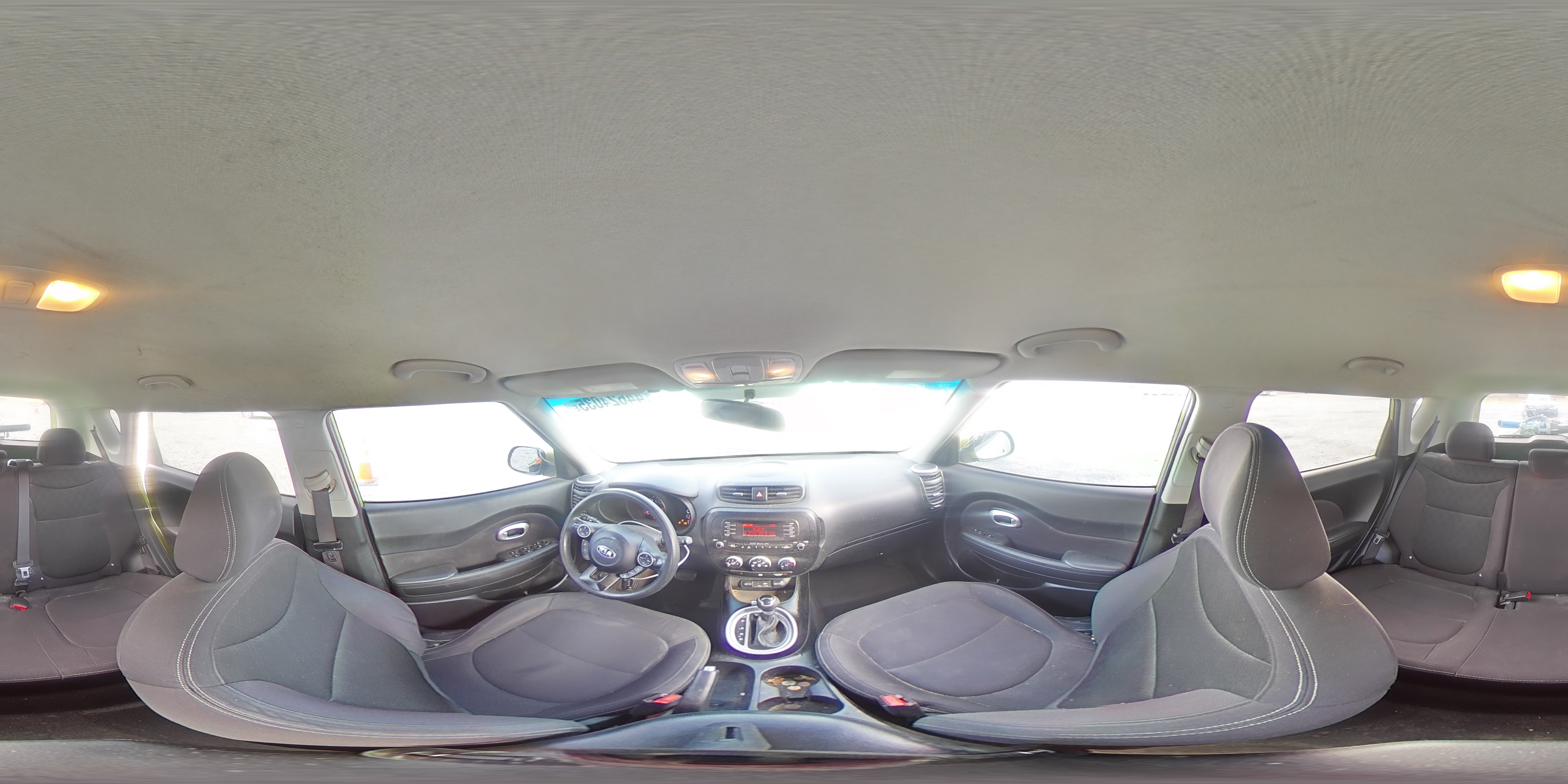 2015 Kia Soul - Image 12