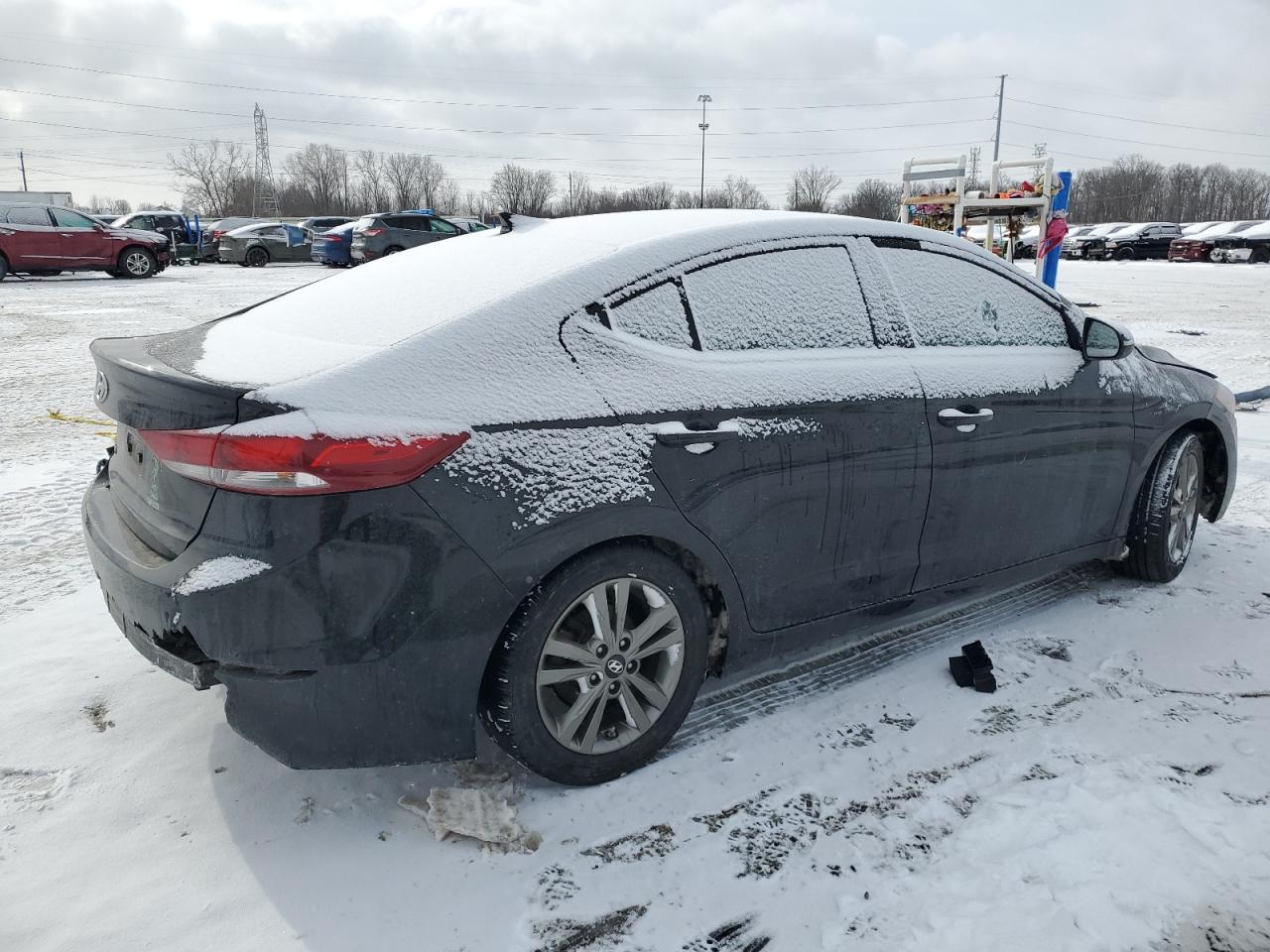 2018 Hyundai Elantra - Image 3