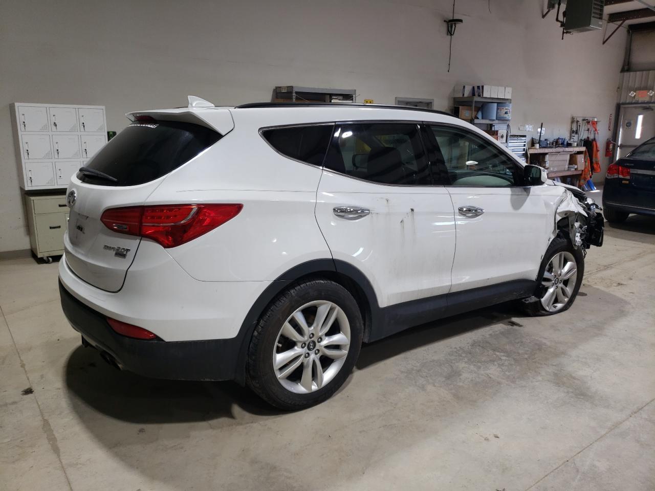 2015 Hyundai Santa Fe - Image 3