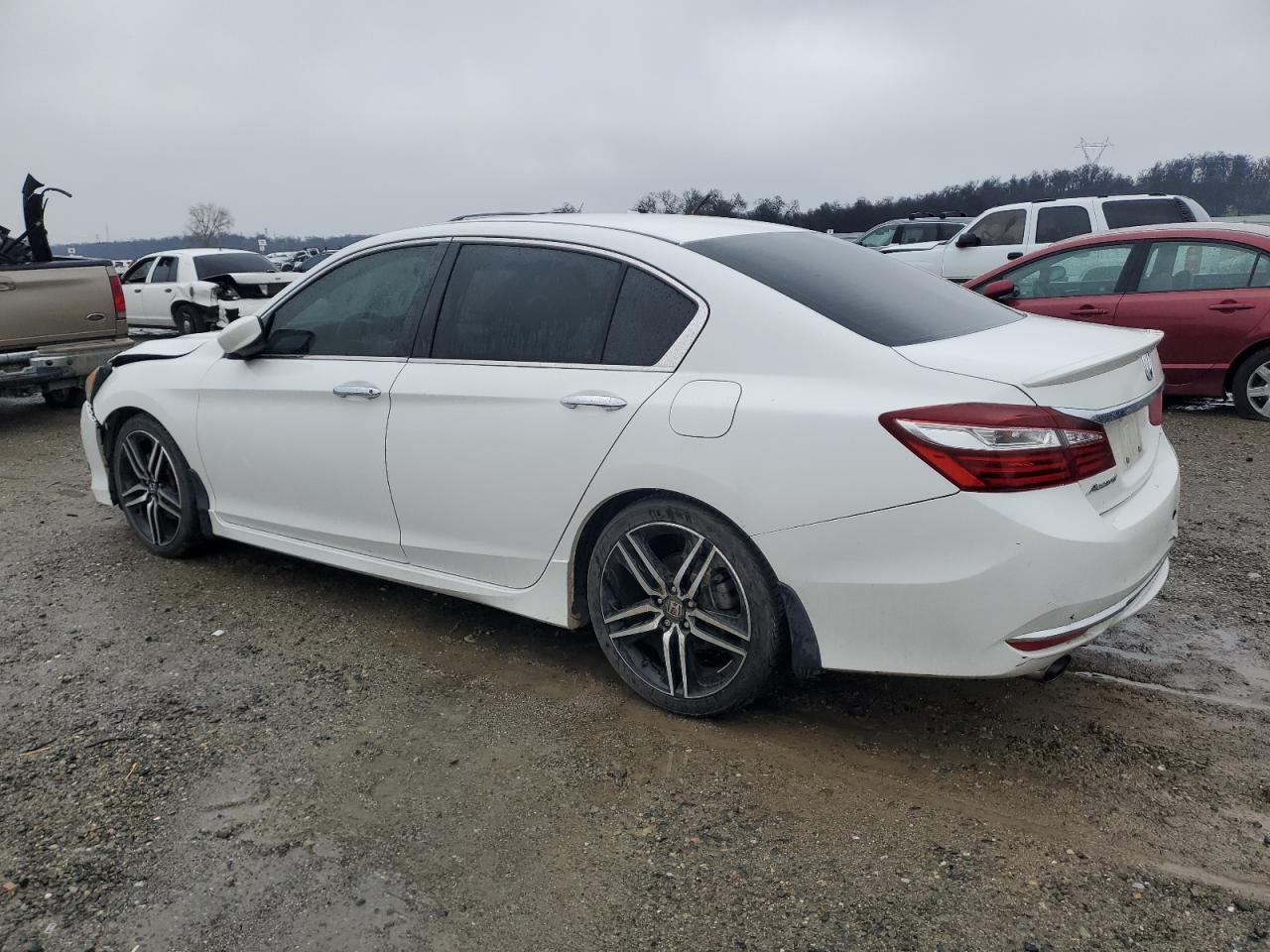 2017 Honda Accord - Image 2
