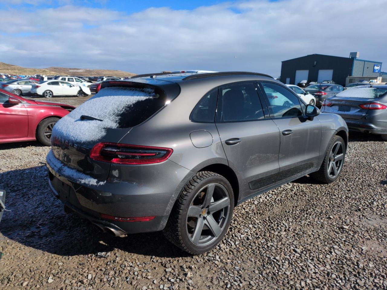 2016 Porsche Macan - Image 3