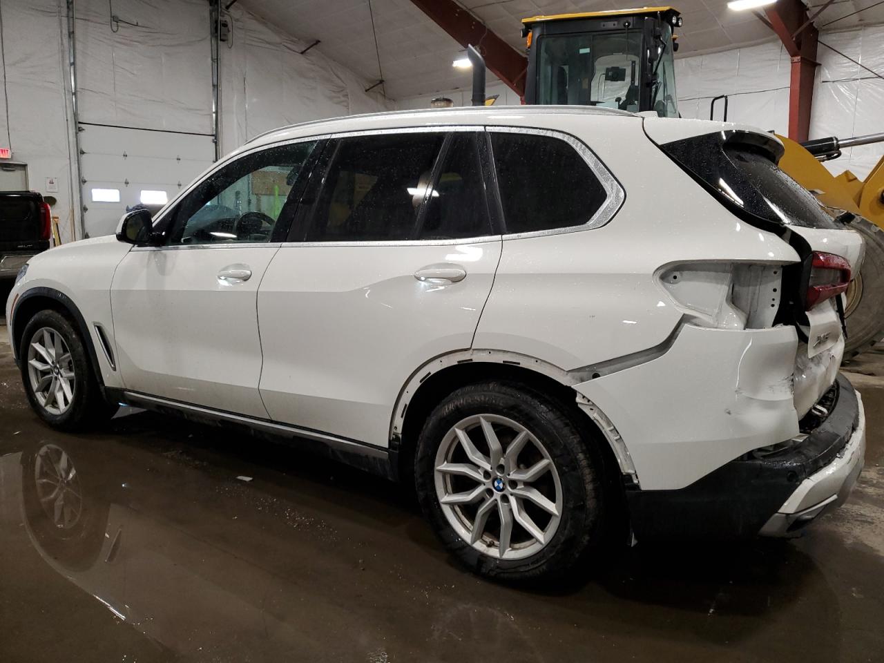 2021 BMW X5 - Image 2