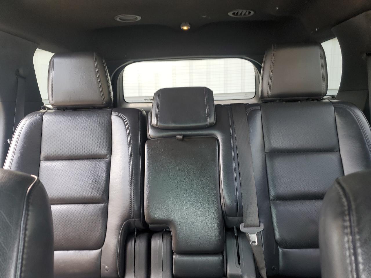 2012 Ford Explorer - Image 10